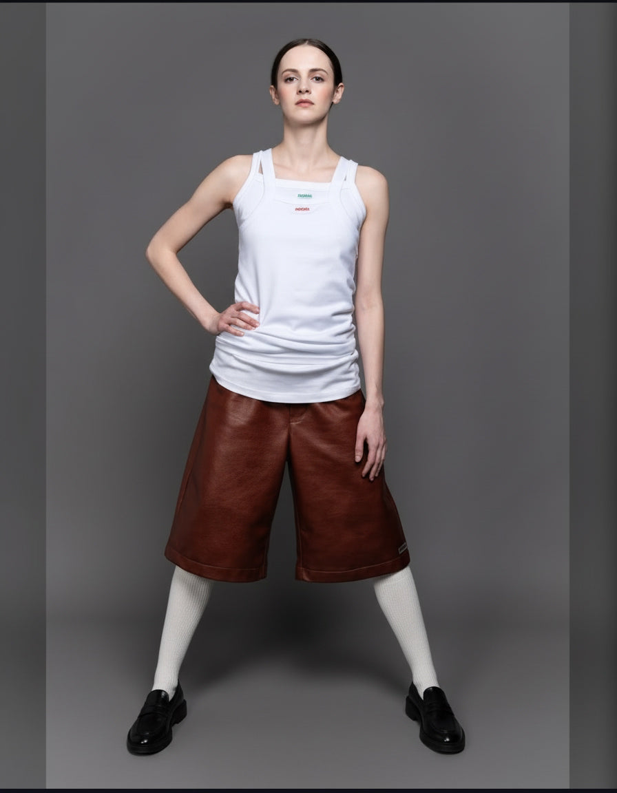 SHORT EN CUIR MARRON